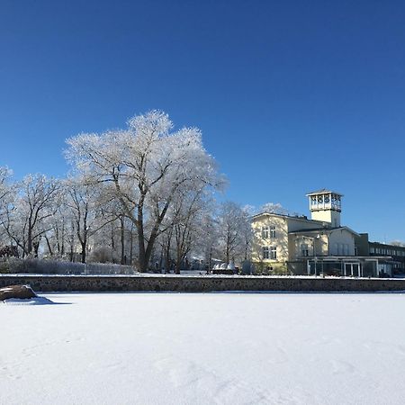 Hotel Promenaadi Haapsalu Esterno foto