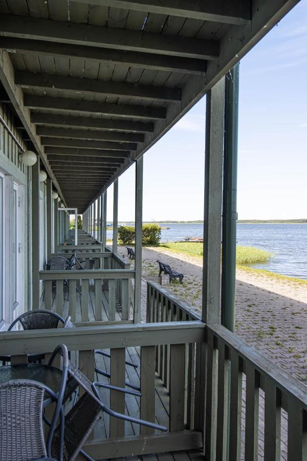 Hotel Promenaadi Haapsalu Esterno foto
